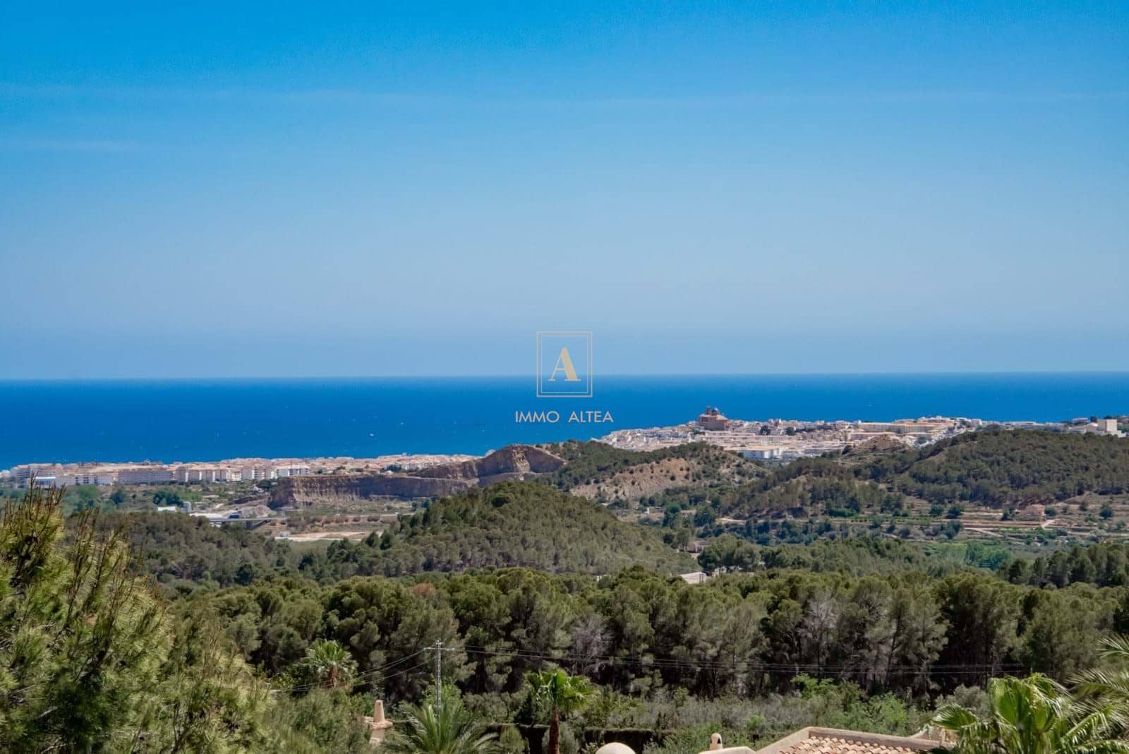 4 slaapkamer Villa te koop in Altea met zwembad garage - € 1.295.000 (Ref: 9709252)