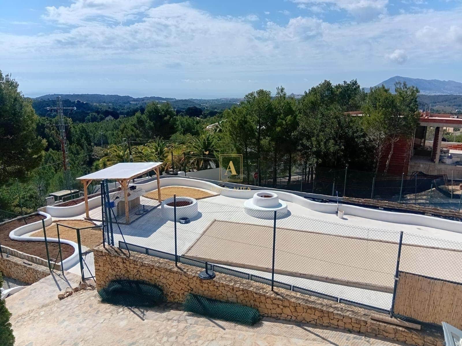 4 slaapkamer Villa te koop in Altea met zwembad garage - € 1.295.000 (Ref: 9709252)