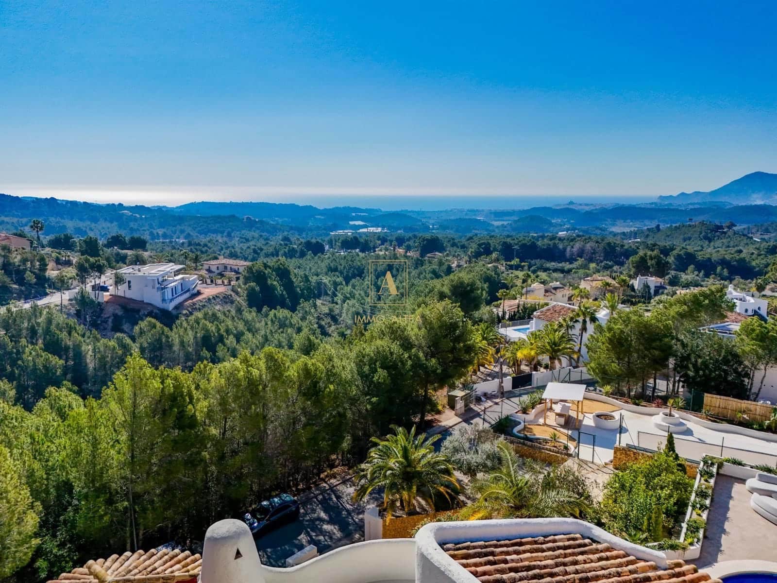 4 slaapkamer Villa te koop in Altea met zwembad garage - € 1.295.000 (Ref: 9709252)