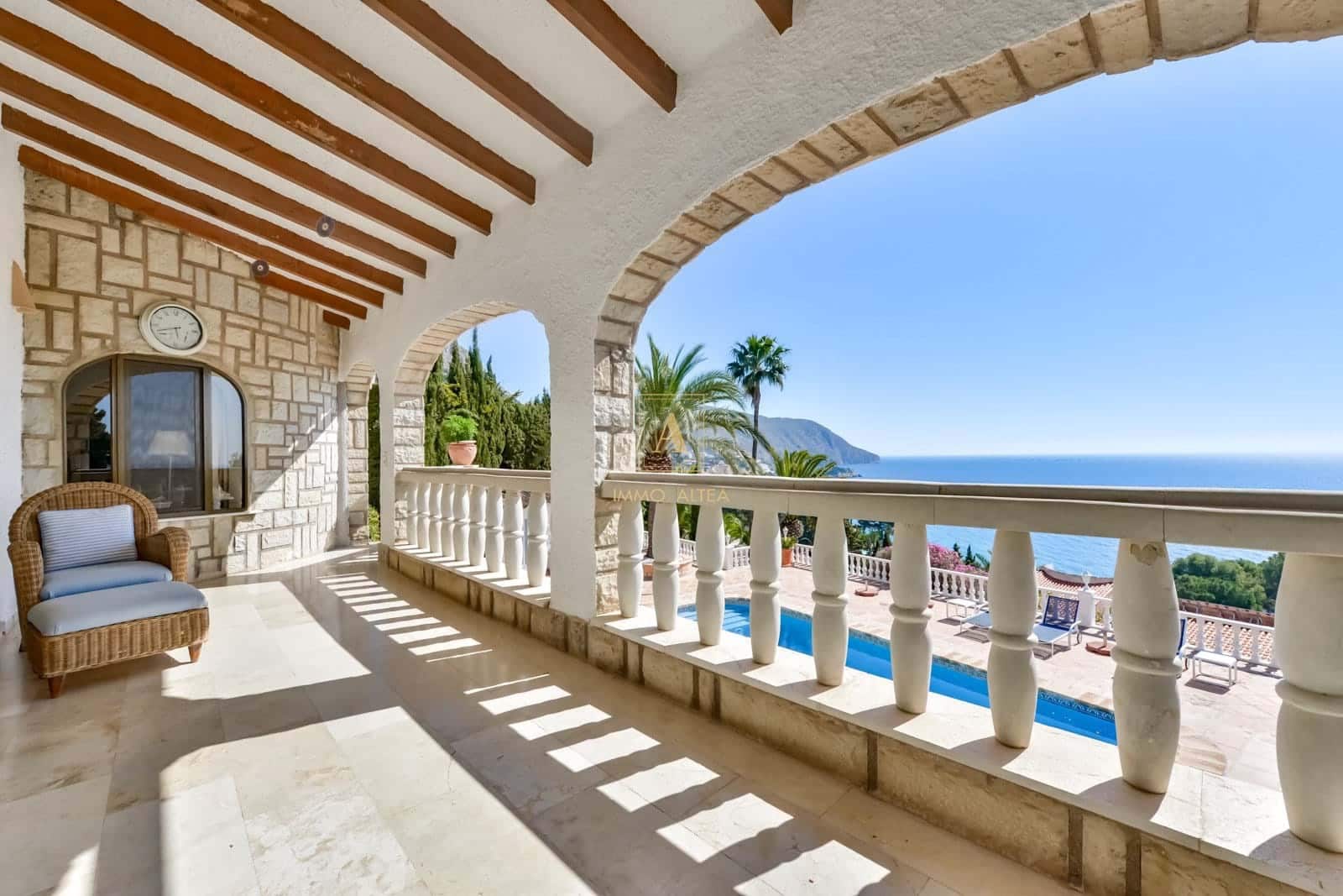 5 bedroom Villa for sale in Altea with pool garage - € 2,600,000 (Ref: 9719361)