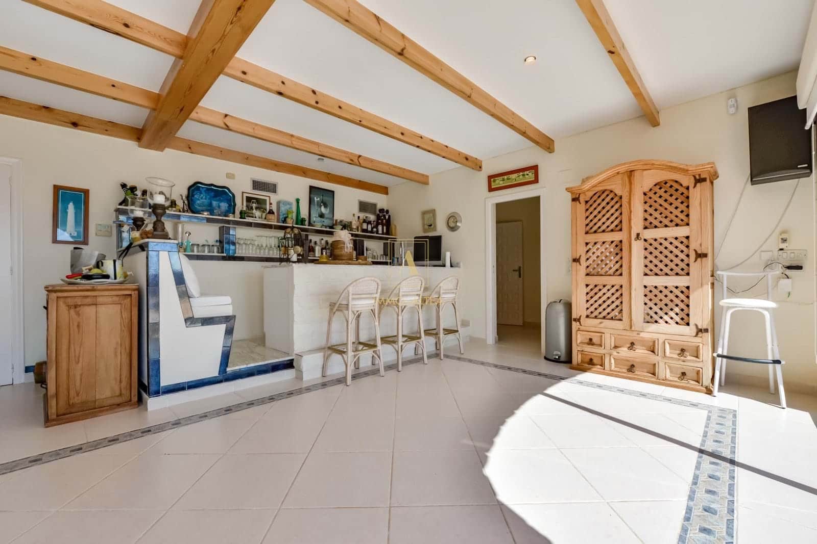 5 bedroom Villa for sale in Altea with pool garage - € 2,600,000 (Ref: 9719361)