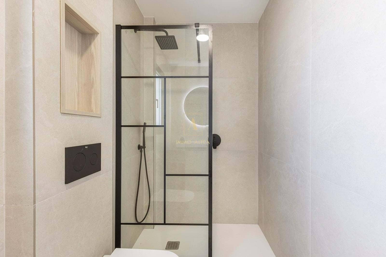 3 bedroom Villa for sale in Los Alcazares with pool - € 429,000 (Ref: 9726307)