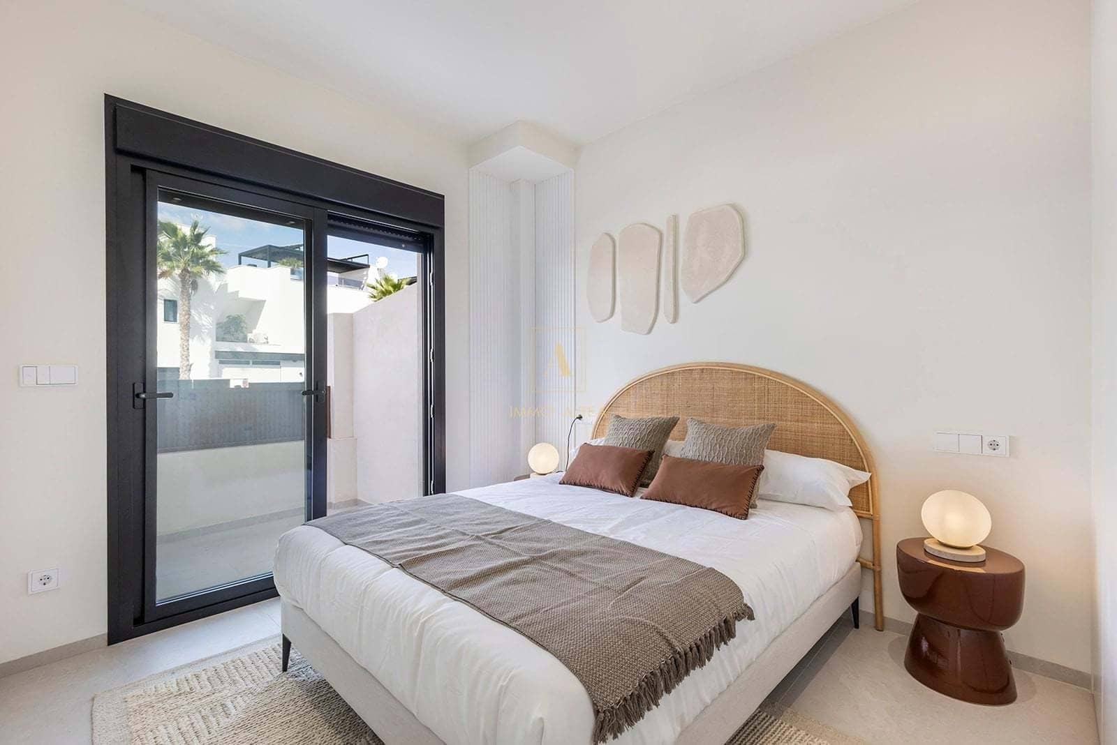 3 bedroom Villa for sale in Los Alcazares with pool - € 429,000 (Ref: 9726307)