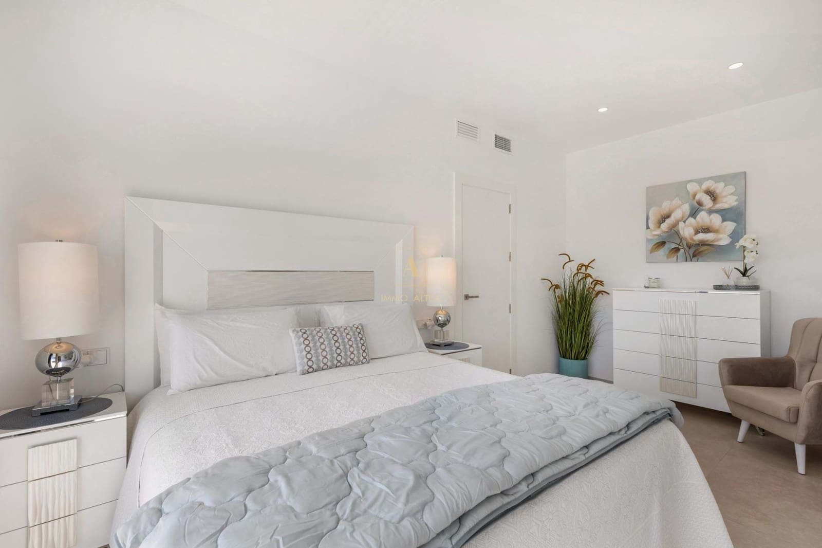 2 chambre Villa/Maison à vendre à Los Alcazares avec piscine - 439 000 € (Ref: 9726308)