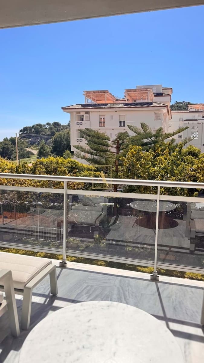 2 bedroom Apartment for sale in La Villajoyosa / Vila Joiosa - € 365,000 (Ref: 9726878)