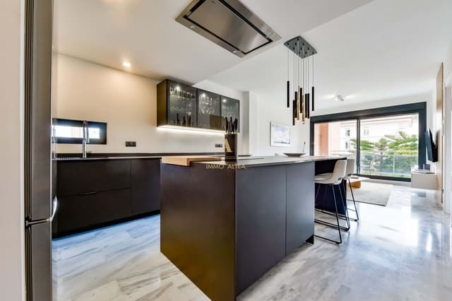 2 slaapkamer Appartement te koop in La Villajoyosa / Vila Joiosa met zwembad garage - € 365.000 (Ref: 9726878)