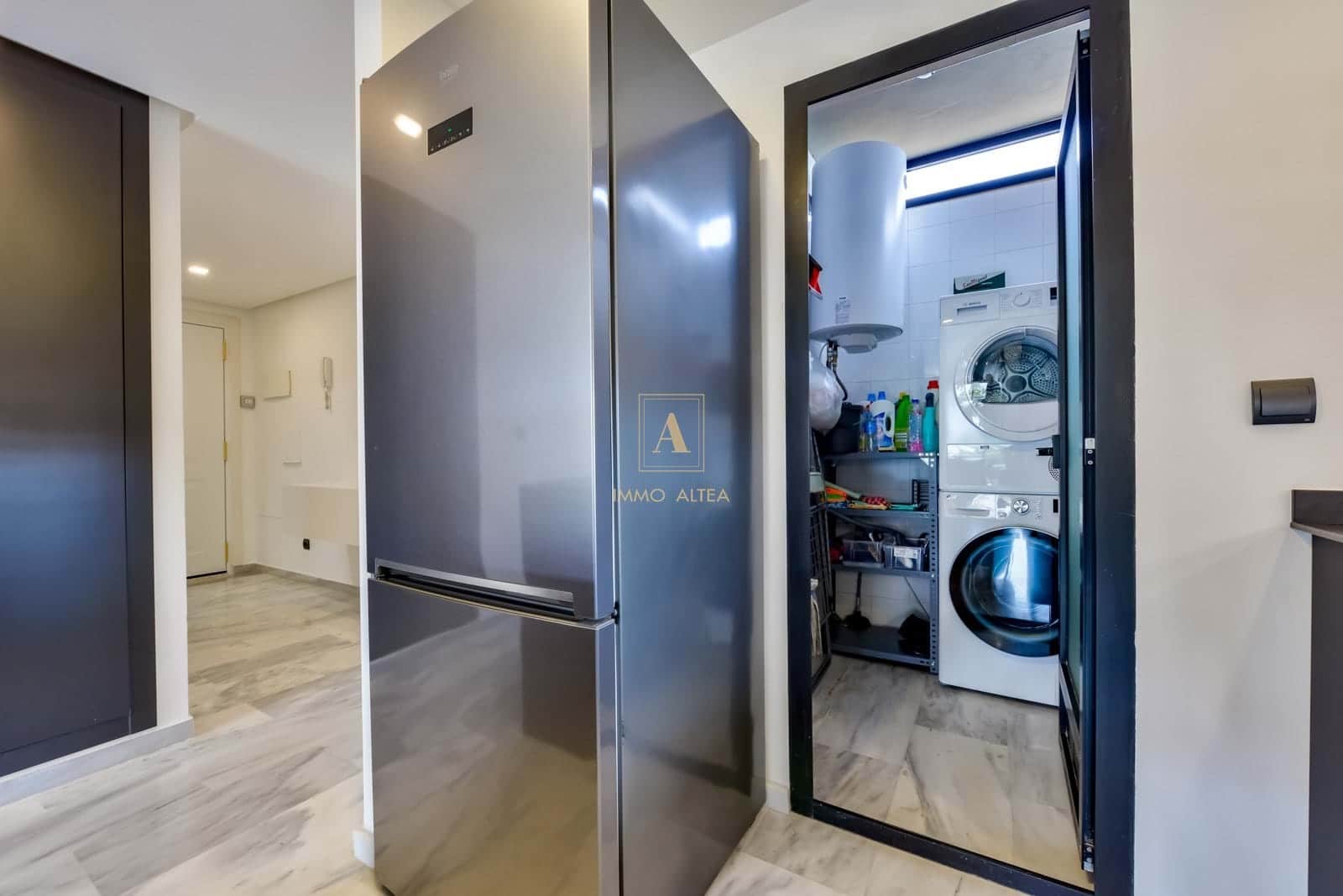 2 bedroom Apartment for sale in La Villajoyosa / Vila Joiosa - € 365,000 (Ref: 9726878)