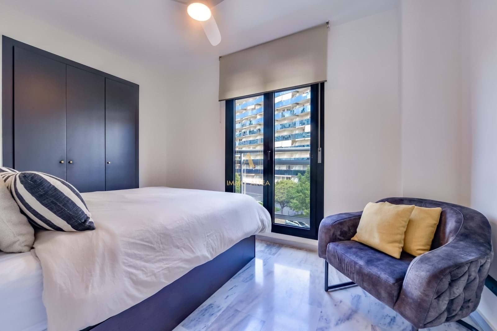 2 bedroom Apartment for sale in La Villajoyosa / Vila Joiosa - € 365,000 (Ref: 9726878)