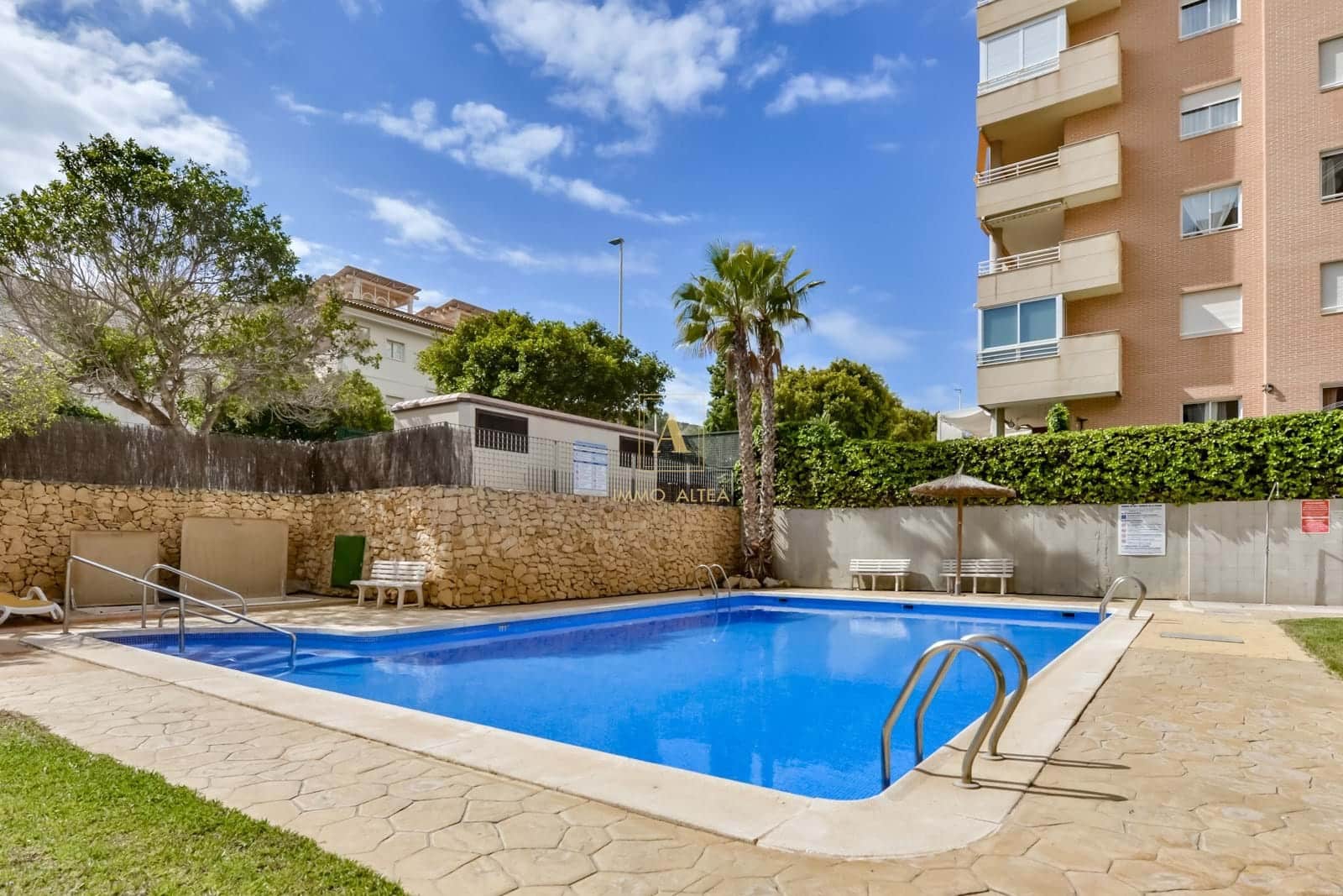 2 bedroom Apartment for sale in La Villajoyosa / Vila Joiosa - € 365,000 (Ref: 9726878)