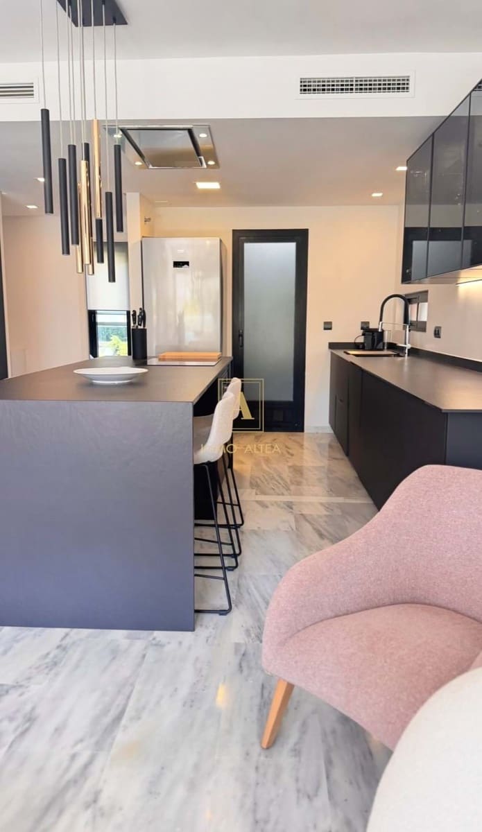 2 soverom Leilighet til salgs i La Villajoyosa / Vila Joiosa med svømmebasseng garasje - € 365 000 (Ref: 9726878)