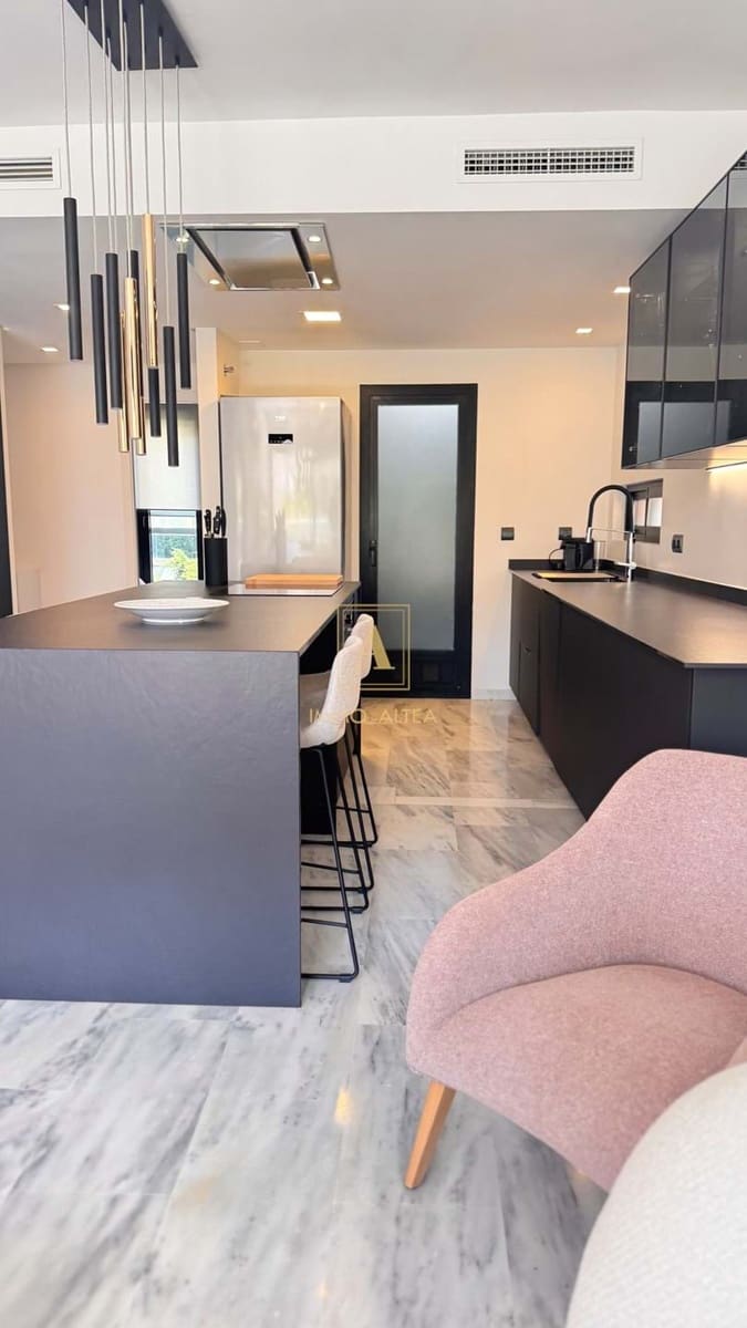 2 soverom Leilighet til salgs i La Villajoyosa / Vila Joiosa med svømmebasseng garasje - € 365 000 (Ref: 9726878)