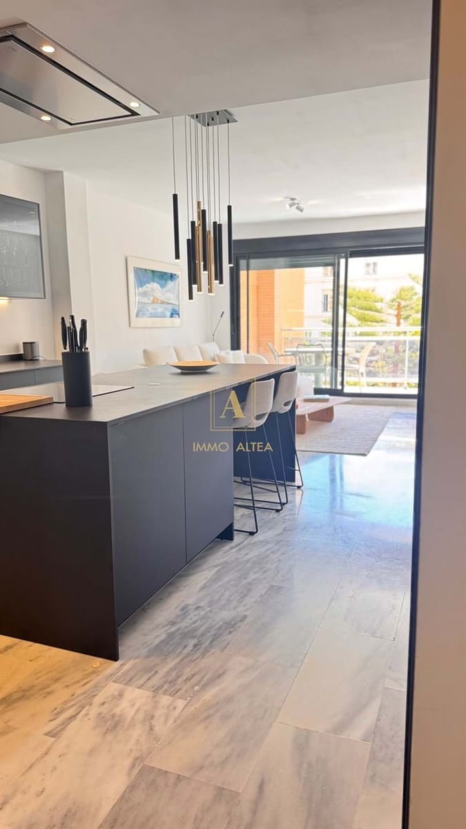 2 soverom Leilighet til salgs i La Villajoyosa / Vila Joiosa med svømmebasseng garasje - € 365 000 (Ref: 9726878)