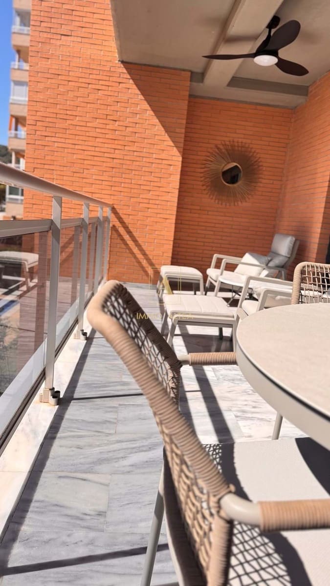 2 soverom Leilighet til salgs i La Villajoyosa / Vila Joiosa med svømmebasseng garasje - € 365 000 (Ref: 9726878)