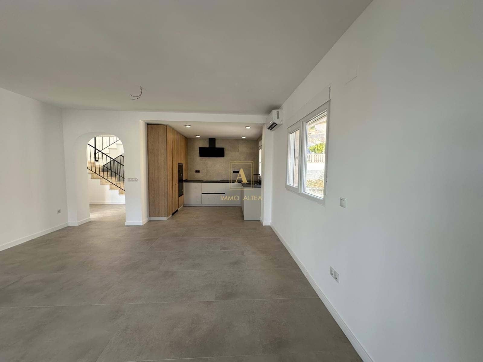 3 sovrum Villa till salu i Alicante stad med garage - 550 000 € (Ref: 9731651)