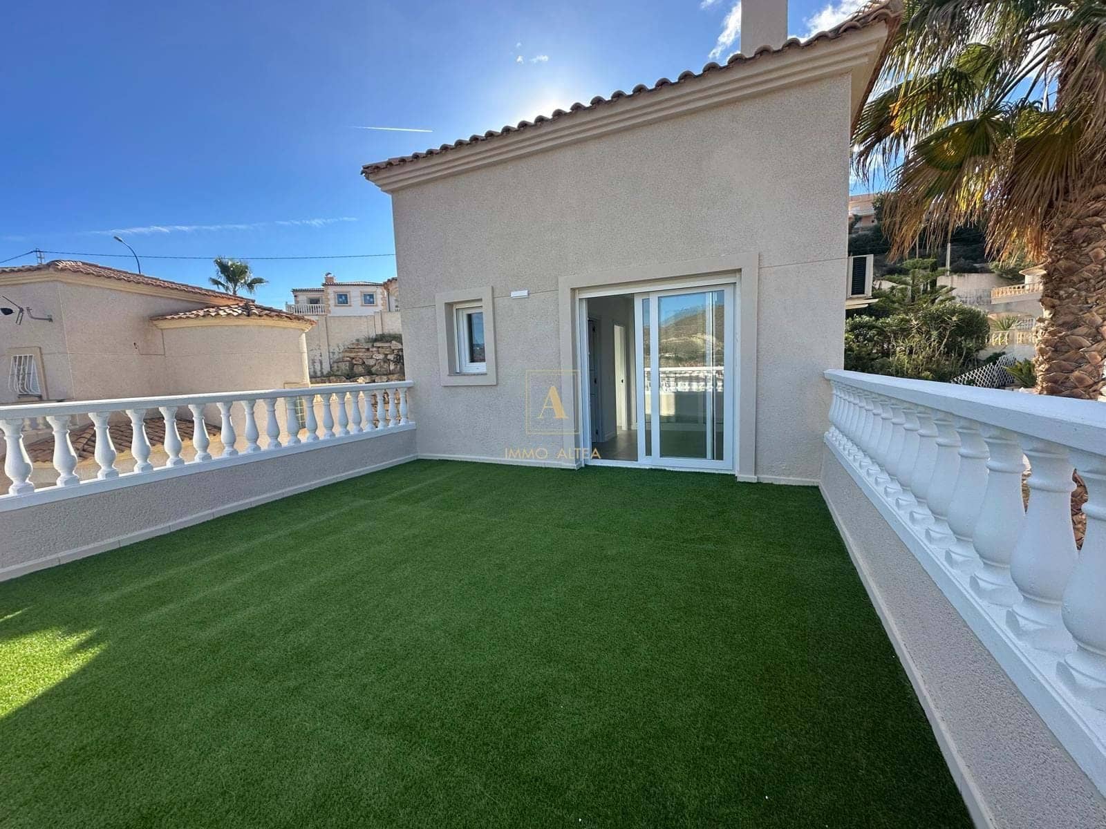 3 sovrum Villa till salu i Alicante stad med garage - 550 000 € (Ref: 9731651)