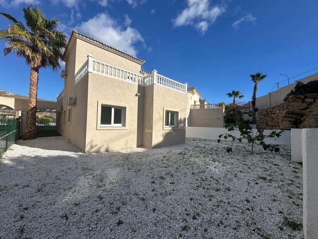3 sovrum Villa till salu i Alicante stad med garage - 550 000 € (Ref: 9731651)