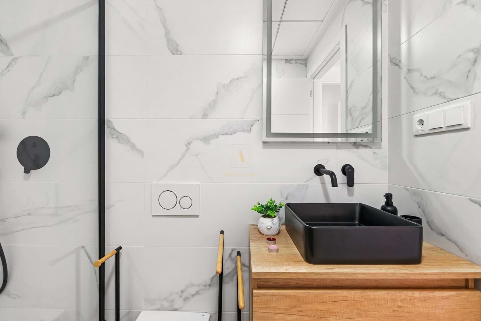 Apartamento de 3 habitaciones en Santiago de la Ribera en venta con piscina - 250.000 € (Ref: 9737895)