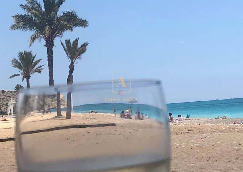 3 soveværelse Lejlighed til salg i La Villajoyosa / Vila Joiosa - € 175.000 (Ref: 9744225)