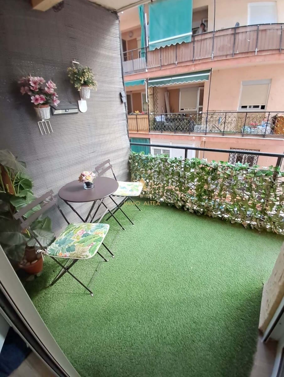 3 soveværelse Lejlighed til salg i La Villajoyosa / Vila Joiosa - € 175.000 (Ref: 9744225)