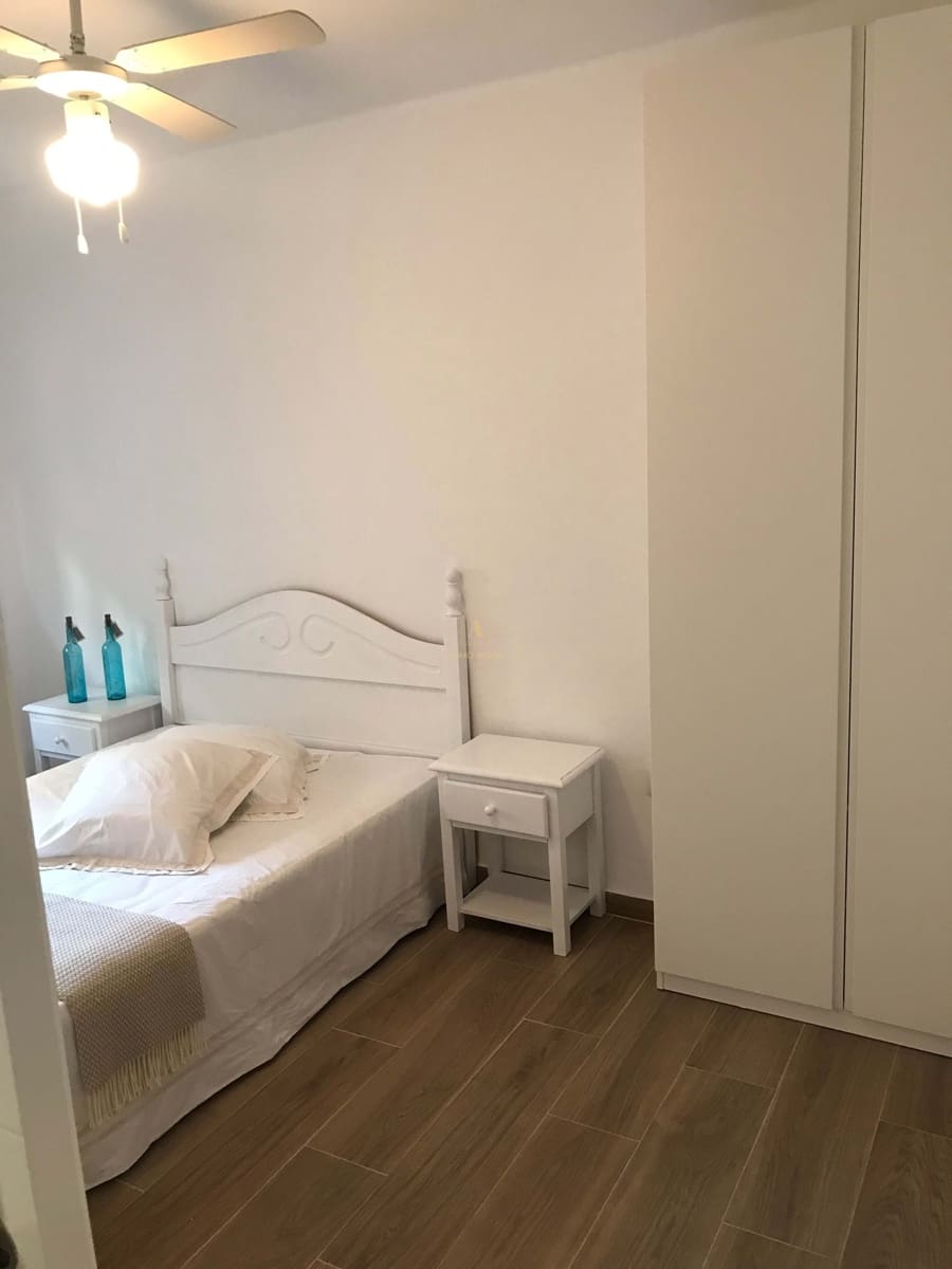 3 soveværelse Lejlighed til salg i La Villajoyosa / Vila Joiosa - € 175.000 (Ref: 9744225)