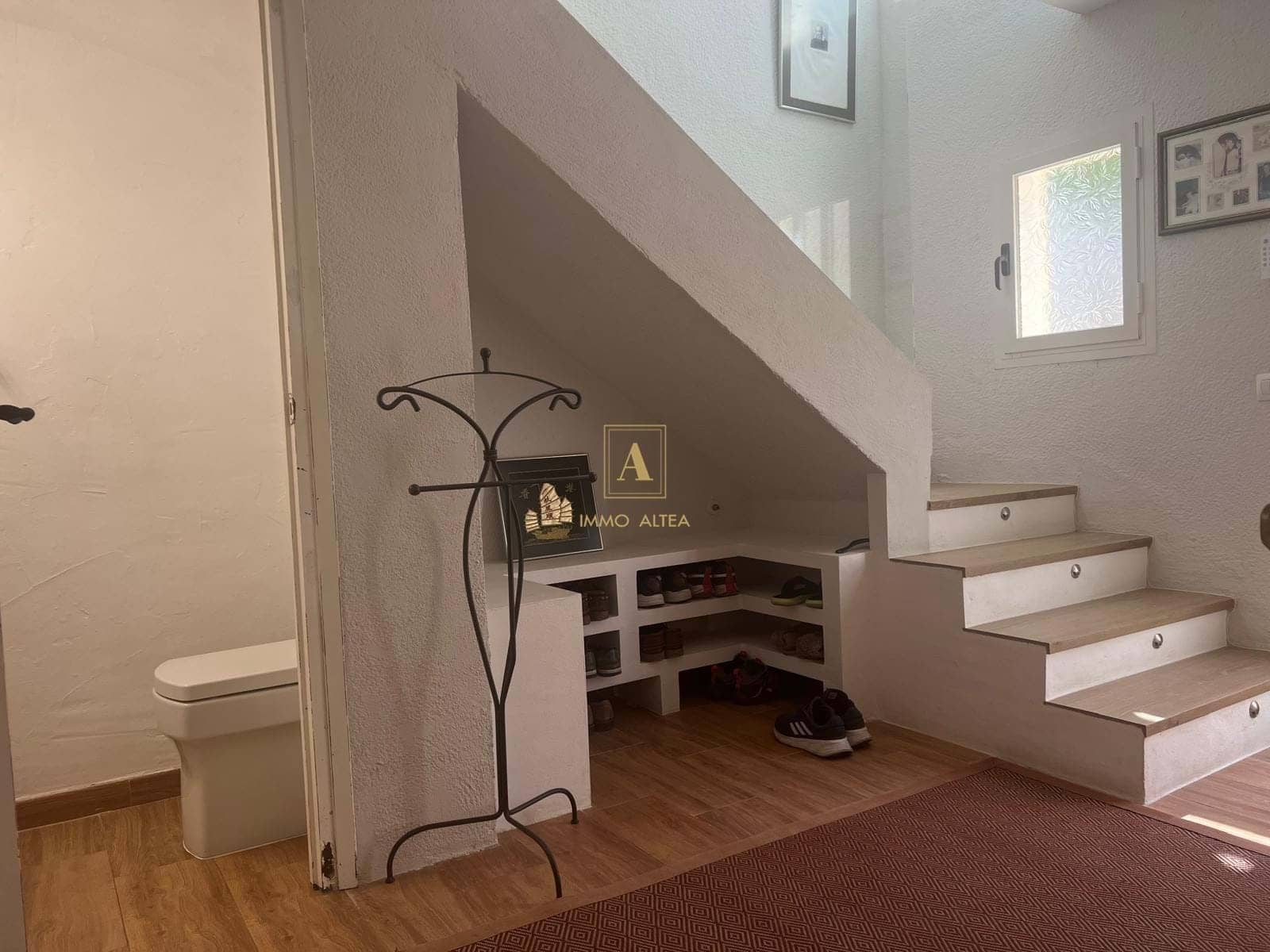 5 Zimmer Villa zu verkaufen in Alicante / Alacant Stadt mit Garage - 630.000 € (Ref: 9807639)