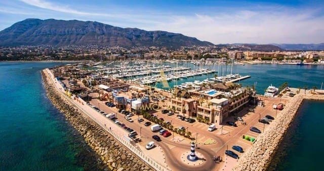 3 sypialnia Apartament na sprzedaż w Dénia z basenem - 325 000 € (Ref: 9818804)