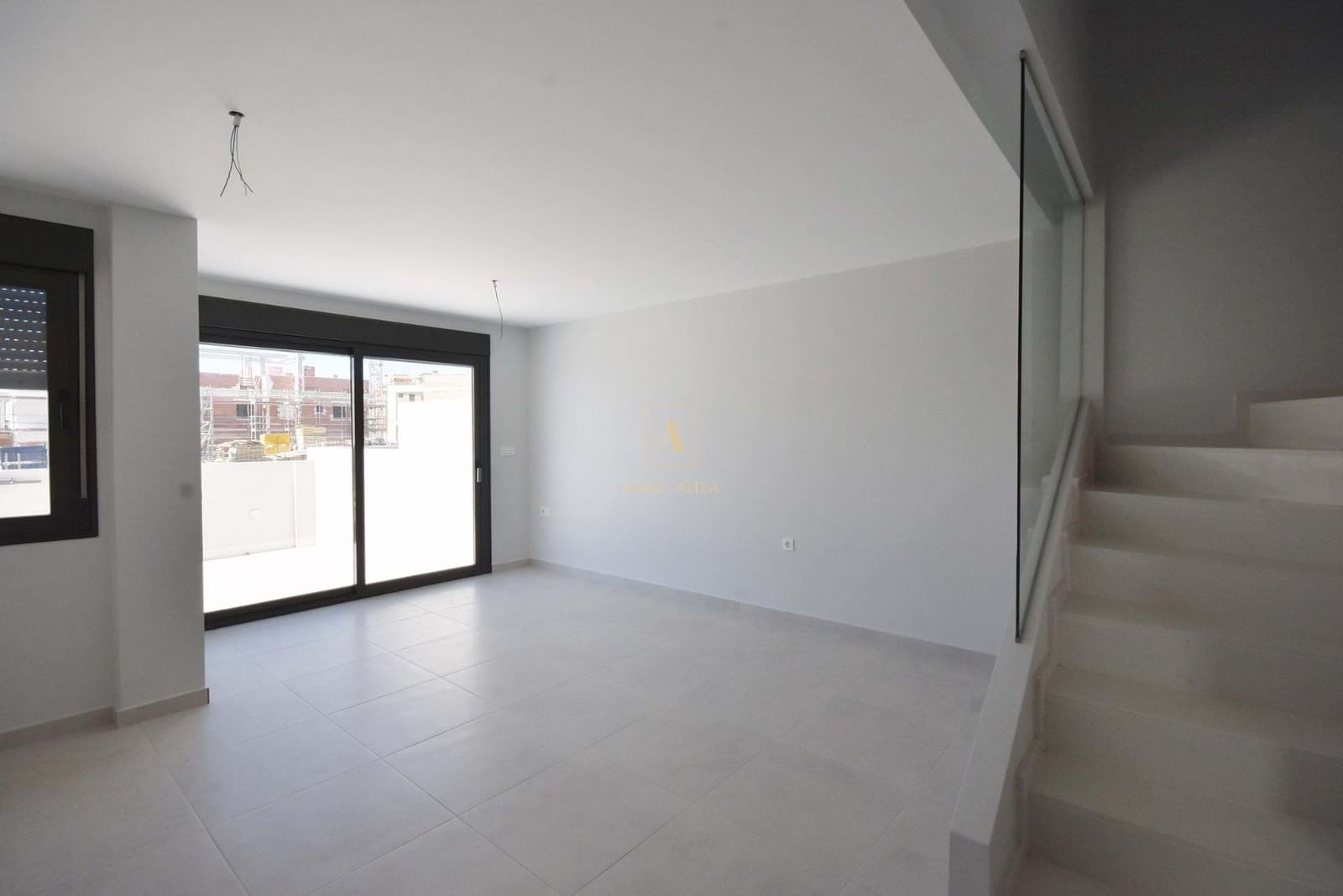3 quarto Moradia para venda em Alamillo com piscina - 294 000 € (Ref: 9818834)