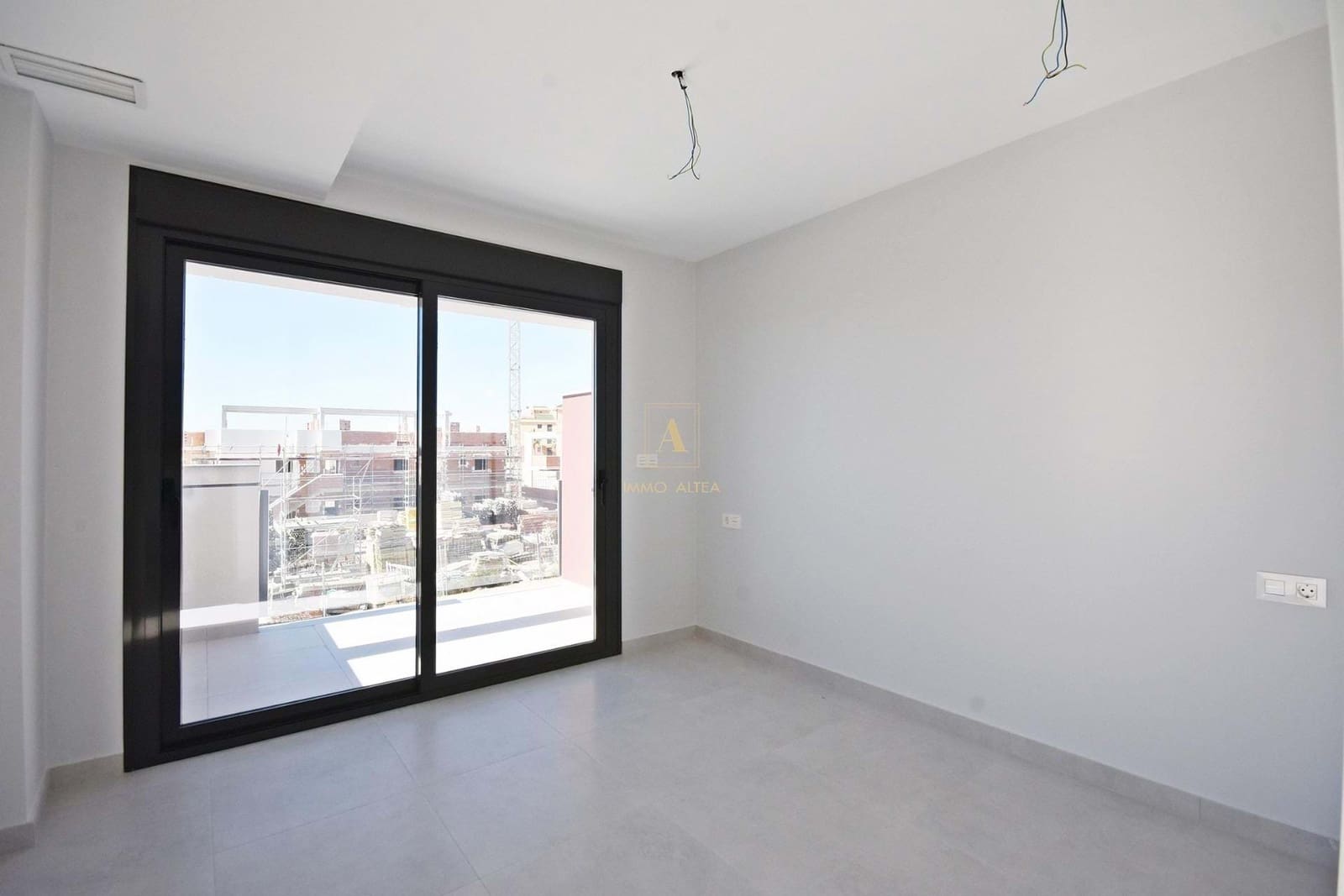3 quarto Moradia para venda em Alamillo com piscina - 294 000 € (Ref: 9818834)