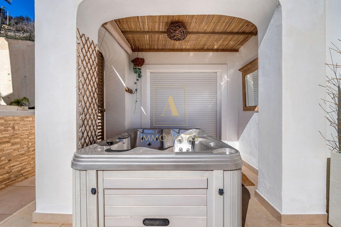 3 Zimmer Apartment zu verkaufen in Altea mit Pool Garage - 549.000 € (Ref: 9821979)