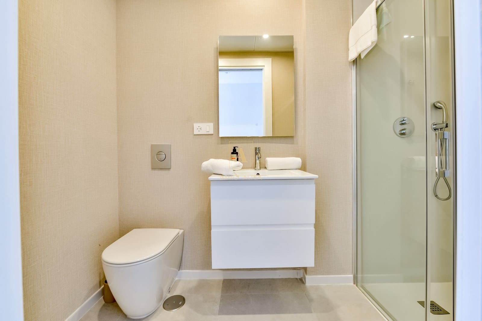 2 bedroom Apartment for sale in Alfaz del Pi / L'Alfas del Pi with pool garage - € 659,000 (Ref: 9824271)