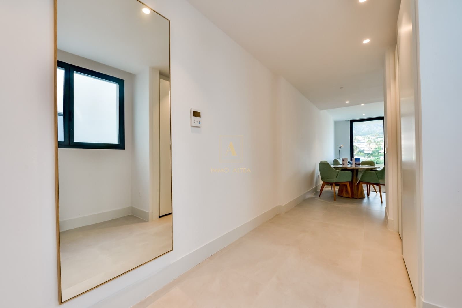 2 bedroom Apartment for sale in Alfaz del Pi / L'Alfas del Pi with pool garage - € 659,000 (Ref: 9824271)