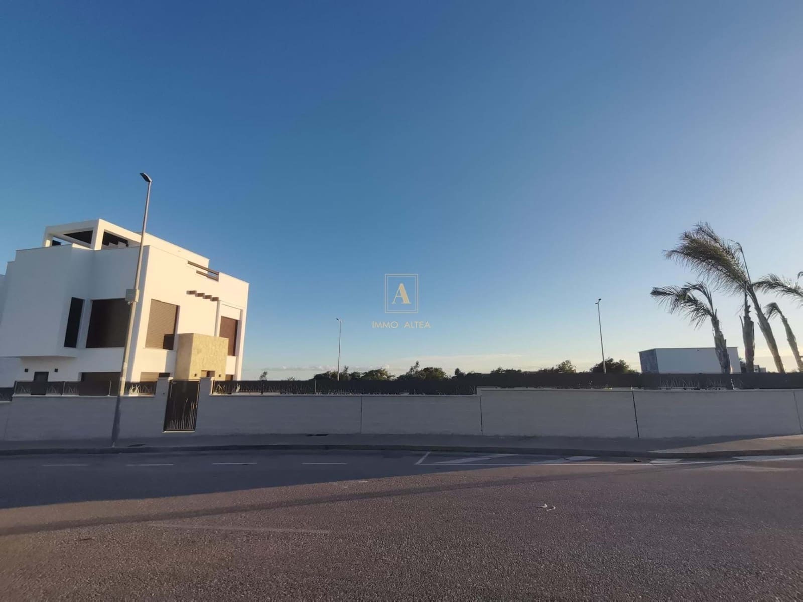 5 quarto Moradia para venda em Alicante cidade com piscina - 780 000 € (Ref: 9835158)