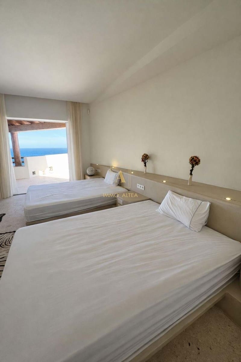 3 bedroom Villa for sale in Altea - € 4,200,000 (Ref: 9854509)