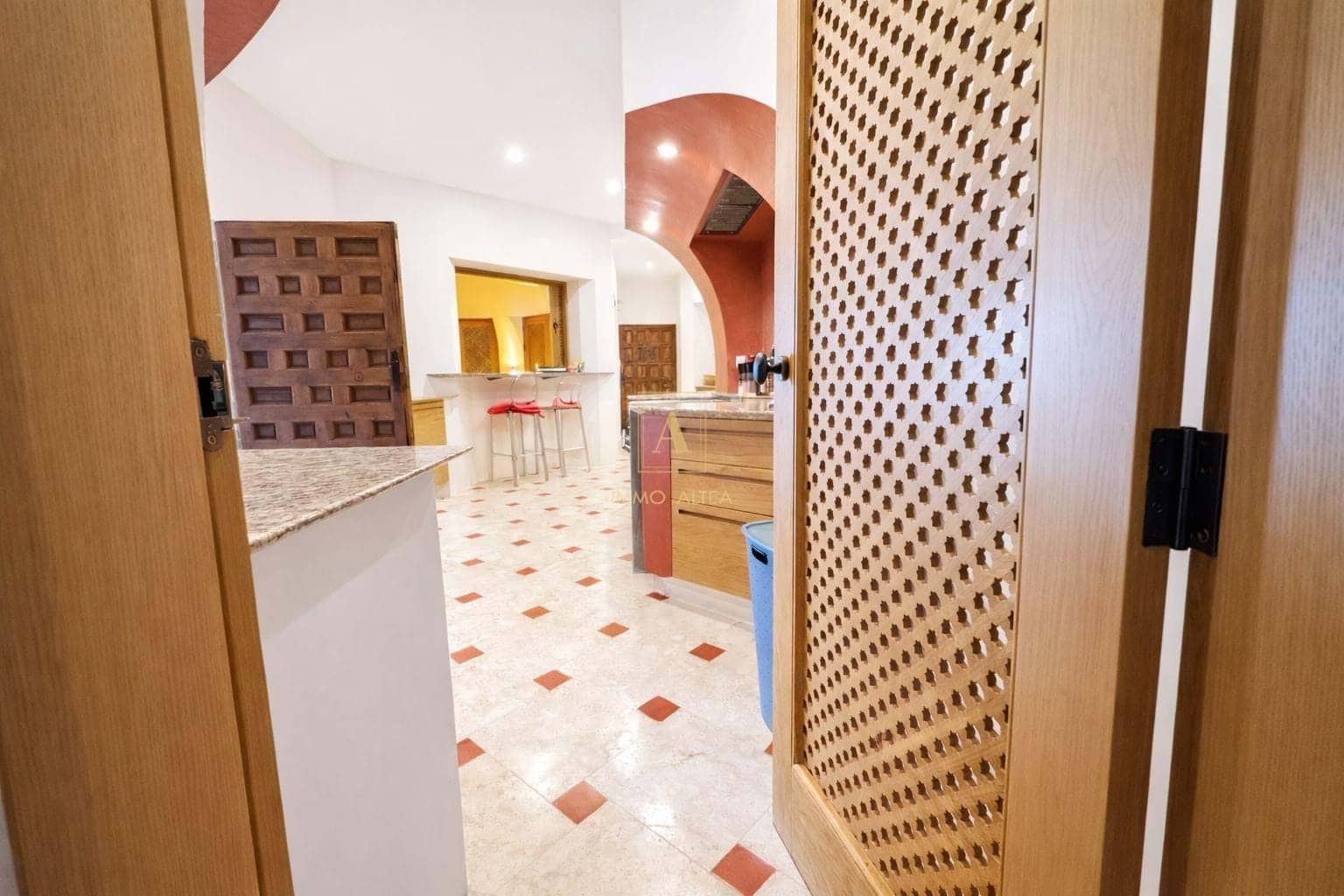 3 bedroom Villa for sale in Altea - € 4,200,000 (Ref: 9854509)