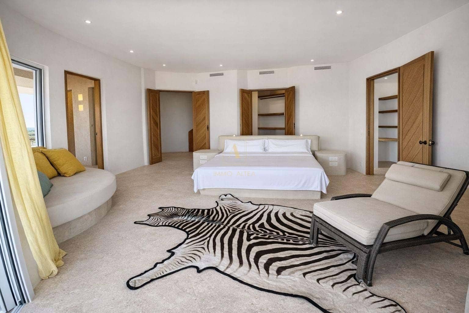 3 bedroom Villa for sale in Altea - € 4,200,000 (Ref: 9854509)