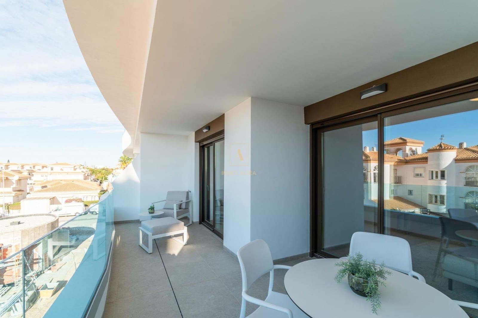 2 bedroom Apartment for sale in Orihuela with pool - € 365,000 (Ref: 9861515)