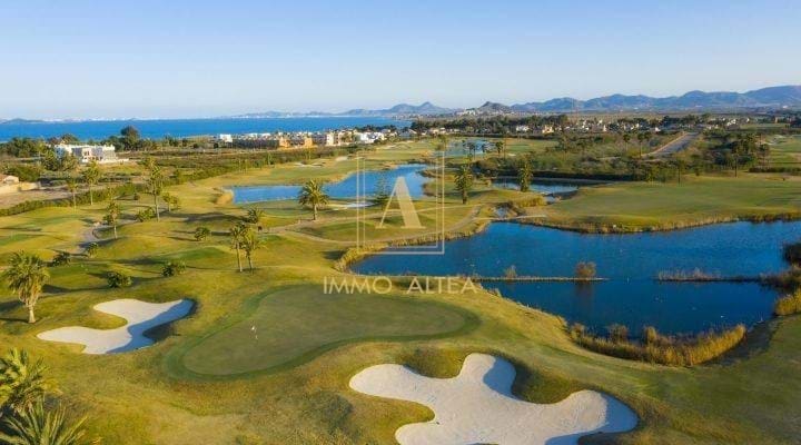 3 sovrum Villa till salu i Los Alcazares med pool - 739 900 € (Ref: 9891620)