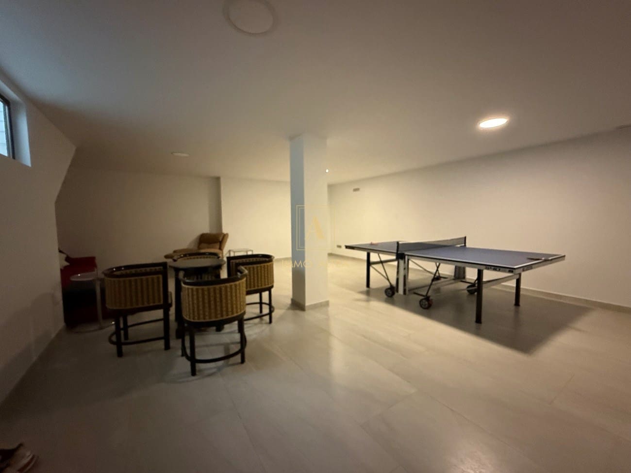 Chalet de 4 habitaciones en Alicante / Alacant ciudad en venta con piscina - 1.340.000 € (Ref: 9893674)