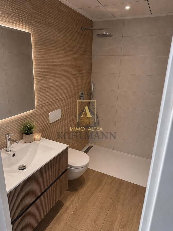 3 makuuhuone Huoneisto myytävänä paikassa Alicante kaupunki mukana uima-altaan 
autotalli - 475 000 € (Ref: 9898685)