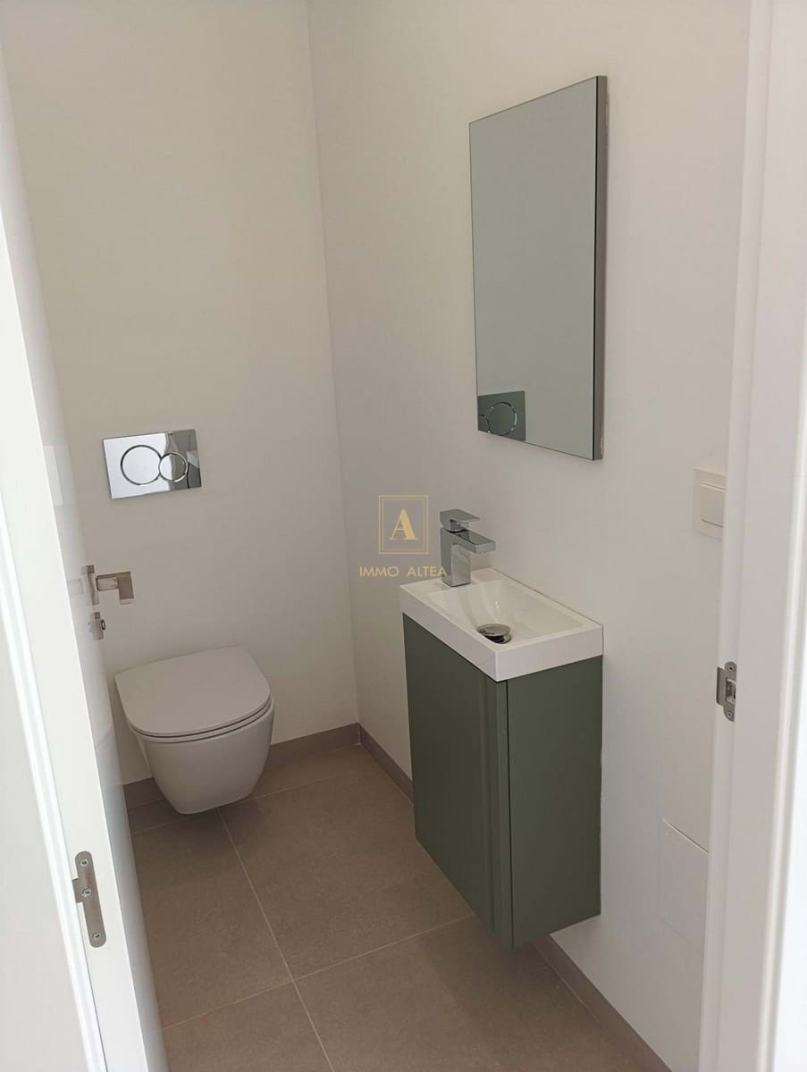 Chalet de 3 habitaciones en Pilar de la Horadada en venta con piscina - 586.000 € (Ref: 9912449)