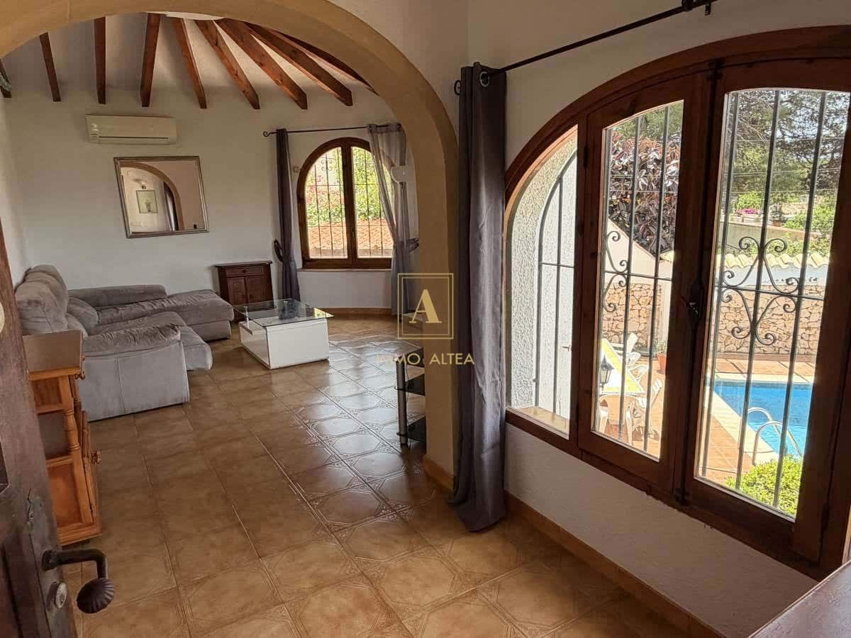 3 soveværelse Villa til salg i Alicante by - € 559.000 (Ref: 9921641)
