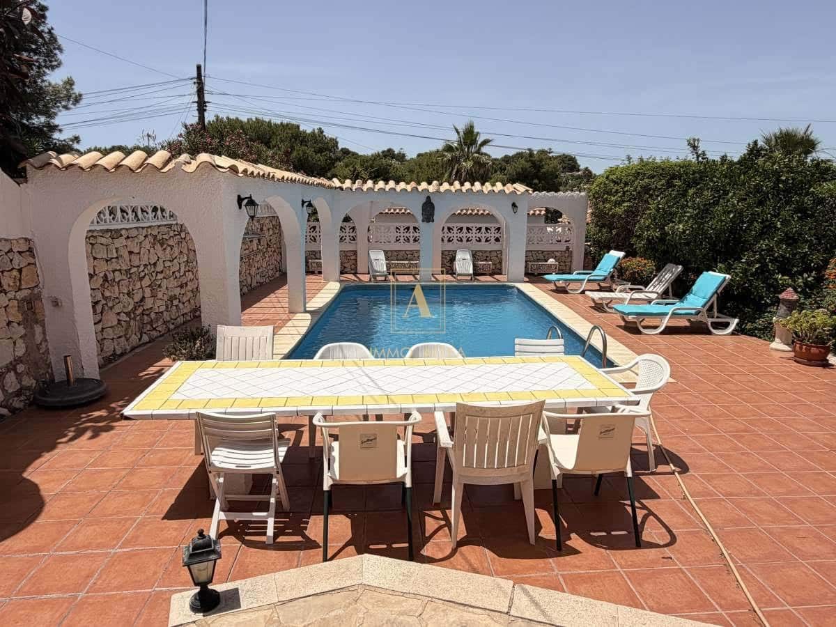 3 soveværelse Villa til salg i Alicante by - € 559.000 (Ref: 9921641)