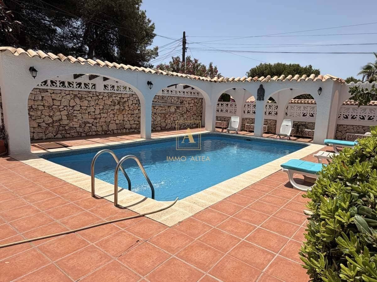 3 soveværelse Villa til salg i Alicante by - € 559.000 (Ref: 9921641)