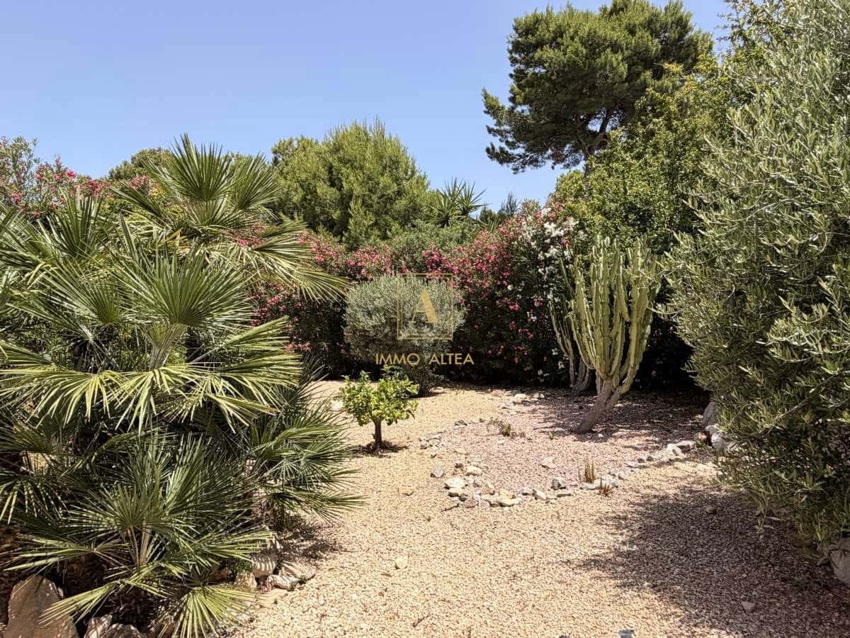 3 soveværelse Villa til salg i Alicante by - € 559.000 (Ref: 9921641)