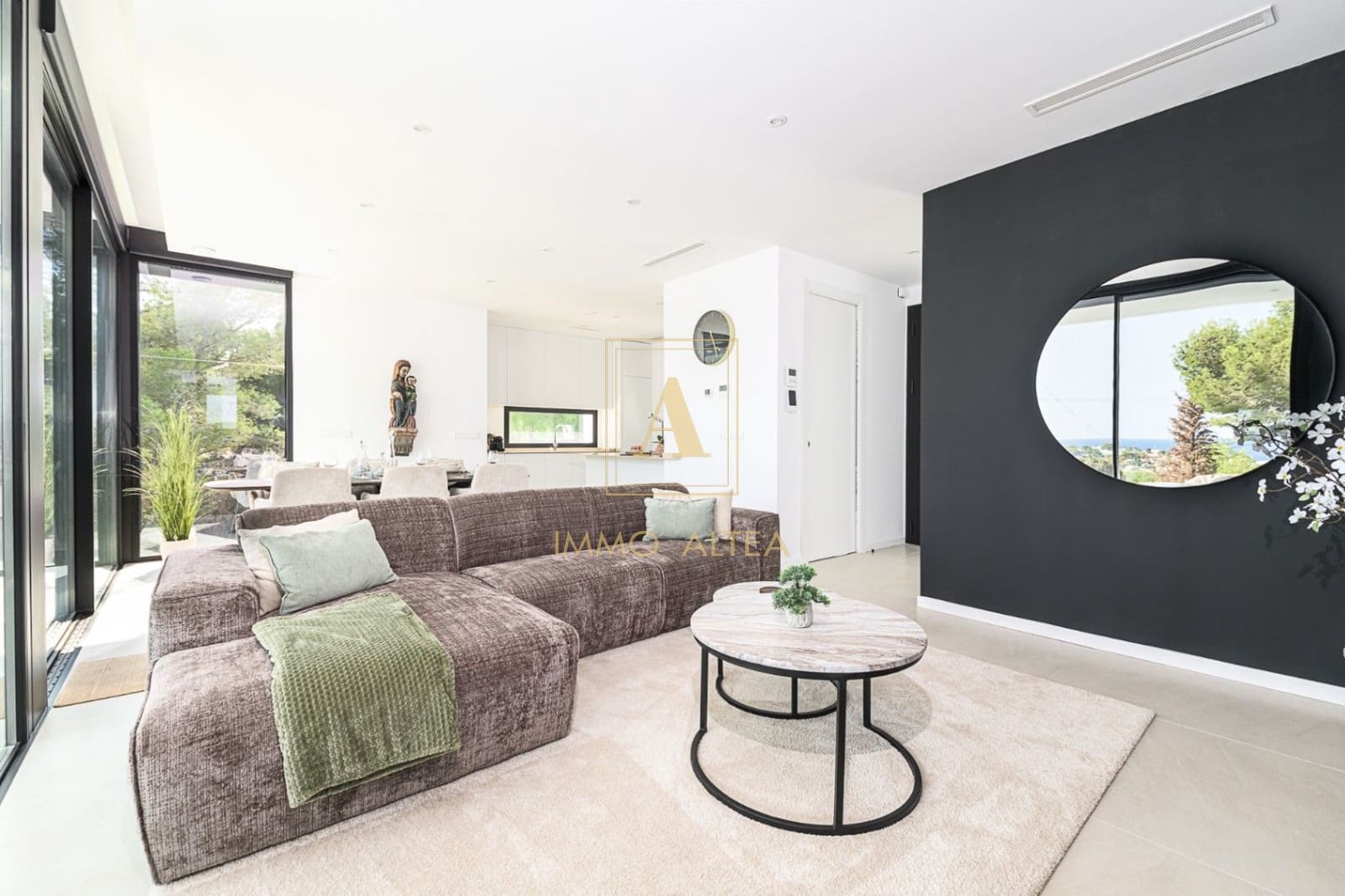3 slaapkamer Villa te koop in Alicante stad met garage - € 1.250.000 (Ref: 9935459)