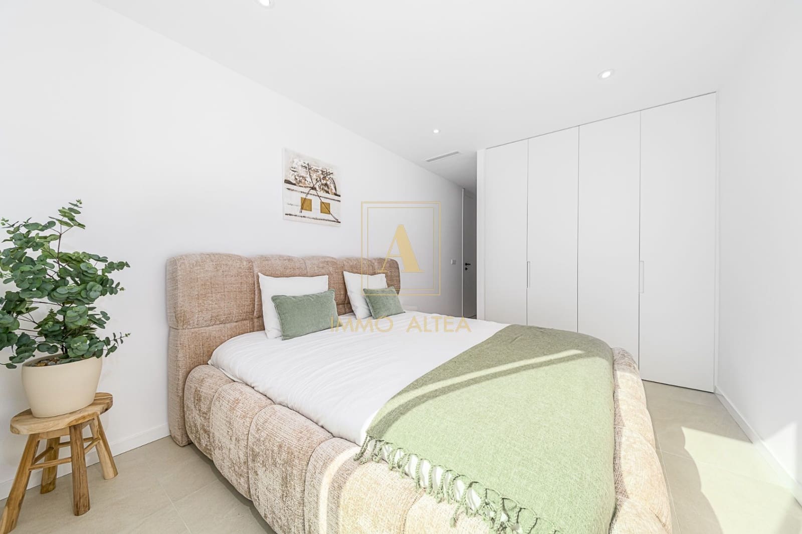 3 slaapkamer Villa te koop in Alicante stad met garage - € 1.250.000 (Ref: 9935459)