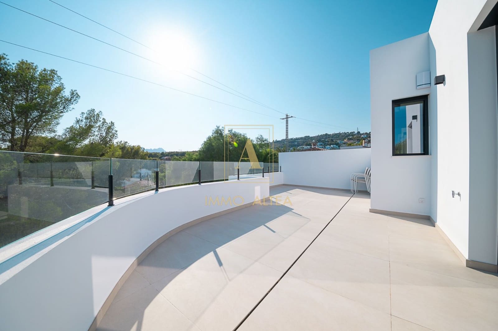 3 slaapkamer Villa te koop in Alicante stad met garage - € 1.250.000 (Ref: 9935459)
