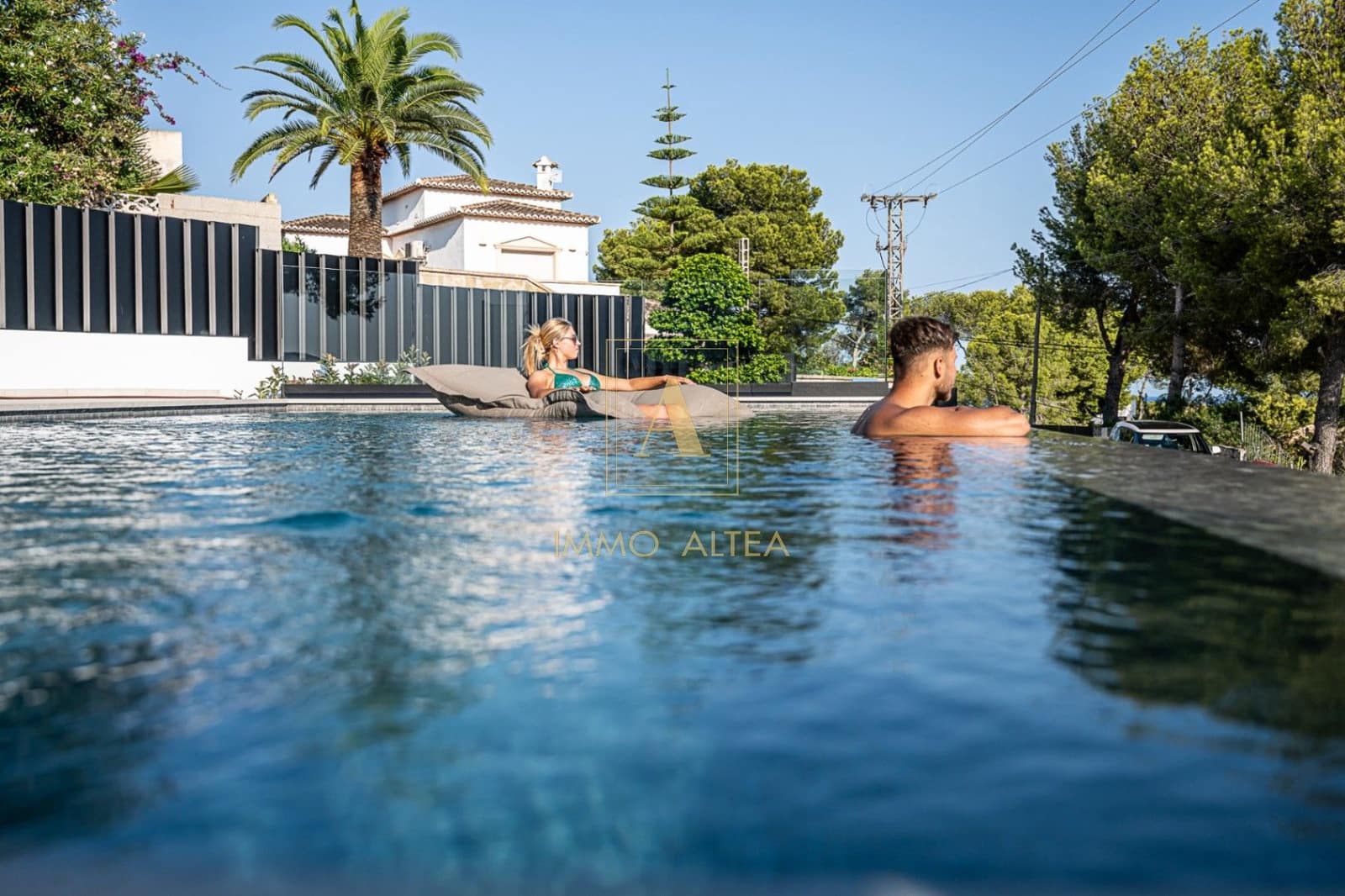 3 slaapkamer Villa te koop in Alicante stad met garage - € 1.250.000 (Ref: 9935459)