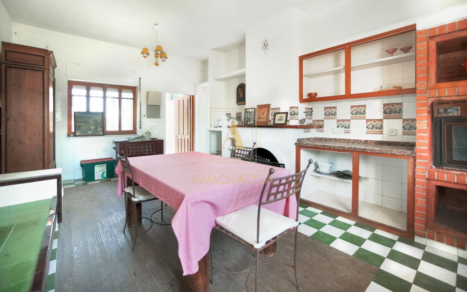Chalet de 7 habitaciones en Alicante / Alacant ciudad en venta con garaje - 995.000 € (Ref: 9939310)