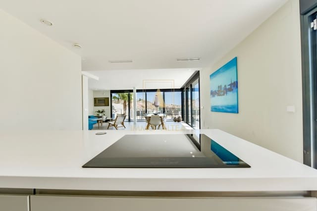 5 slaapkamer Villa te koop in Finestrat met zwembad - € 975.000 (Ref: 9953218)